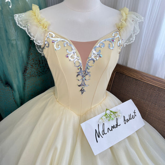 Elegant Ballet Dress with Lace and Tulle Skirt – MDJYC0081