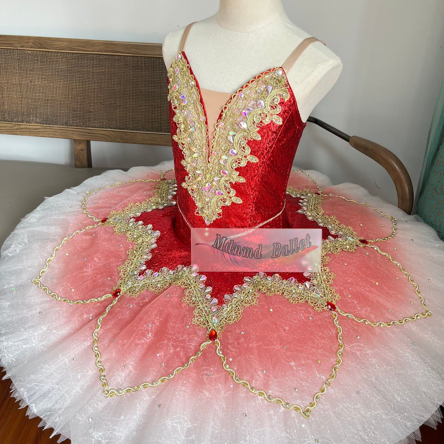 Red professional ballet skirt, a performance costume for professional ballet dancers.-MDT1237