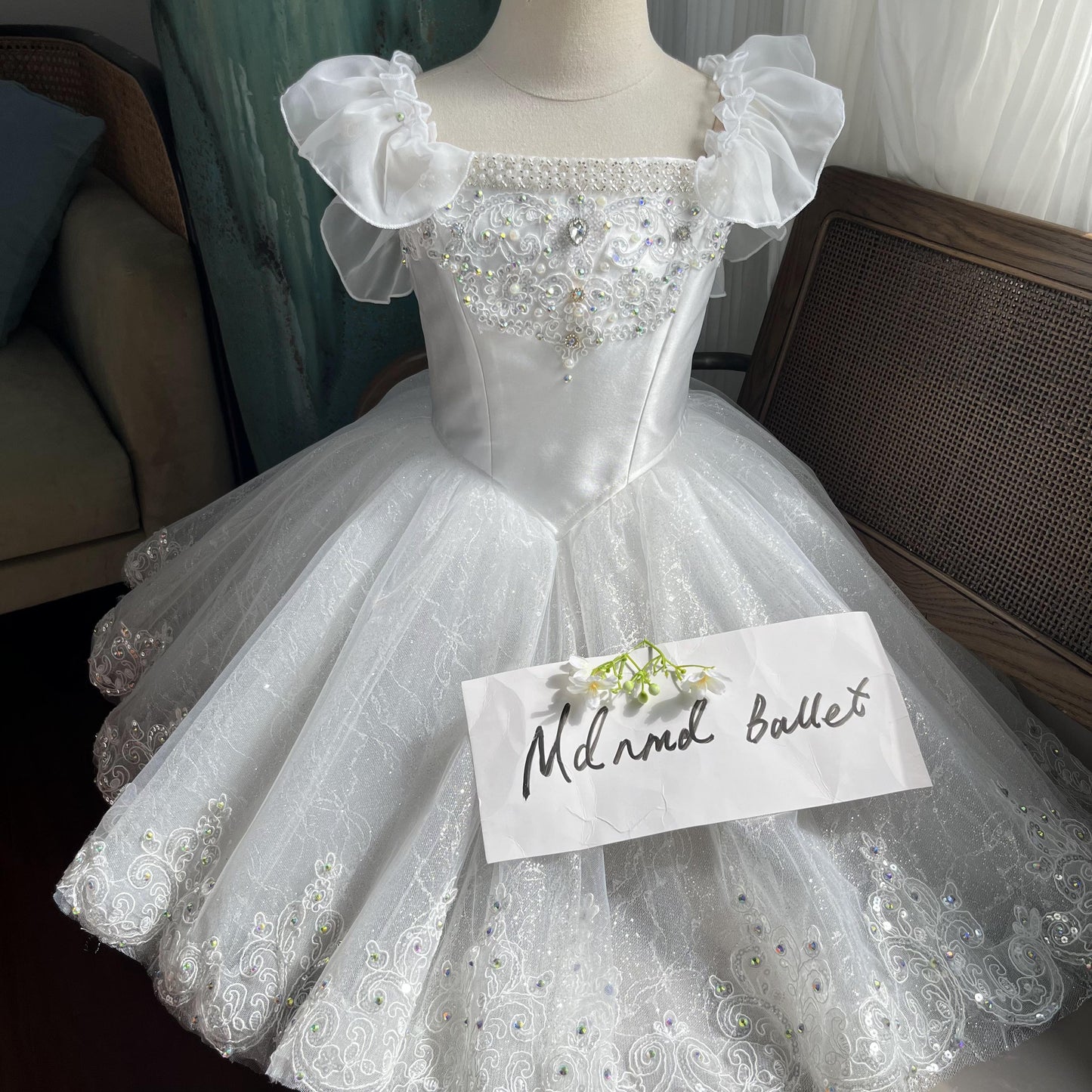 Exquisite Ballet Tutu Dress with Intricate Embellishments - MDC0797