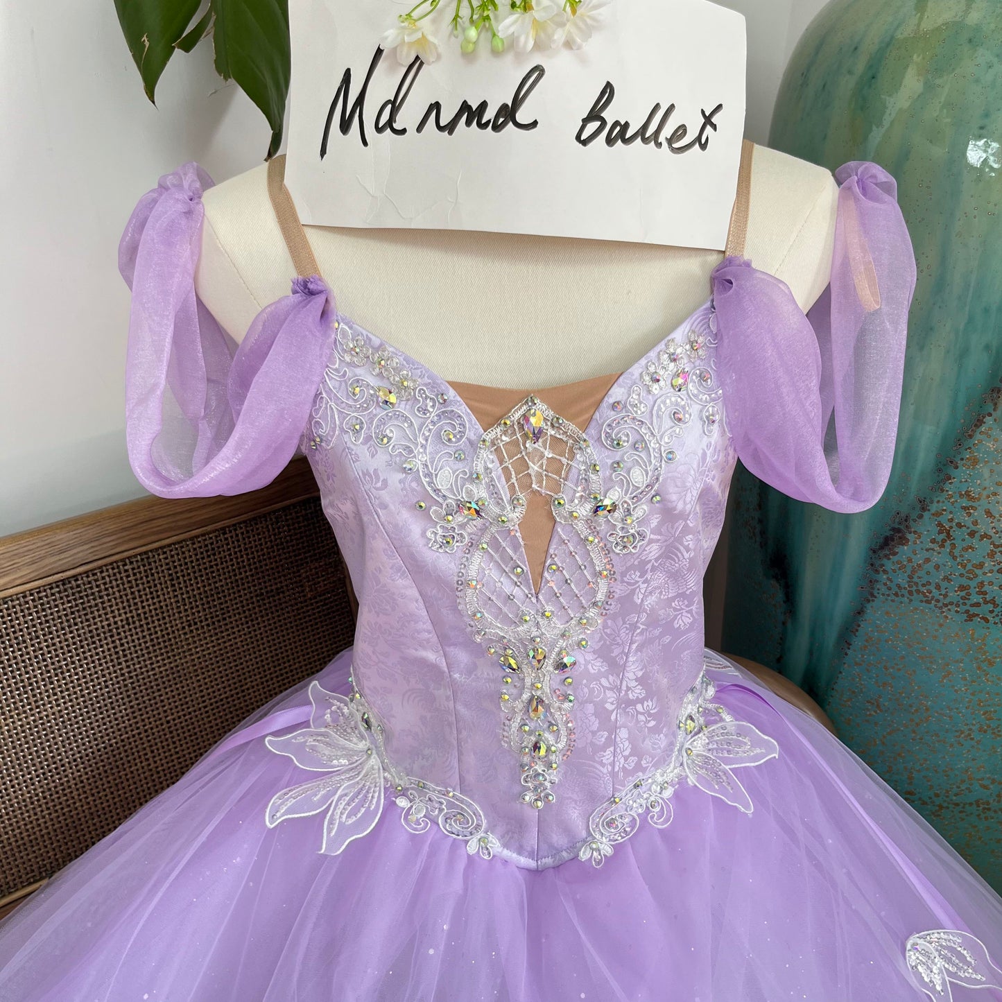 Lace Sequin Purple Ballet Dress,Suitable for Sleeping Beauty and Giselle themed ballet competitions.-MDC0450