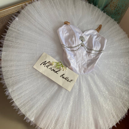 Elegant White Ballet Dress - Heart - Shaped Neckline & Glittering Tulle-MDT0168