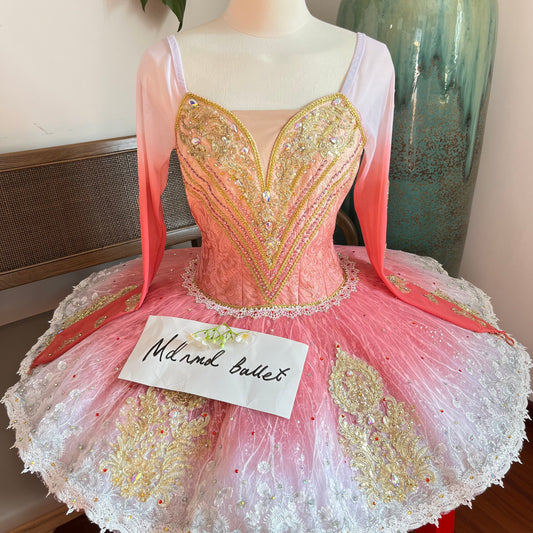 Long-Sleeve Professional Red Ombre Ballet Performance Dress with Gold Embellishments & Lace Trim - Perfect for Ballet Competitions-MDT1149
