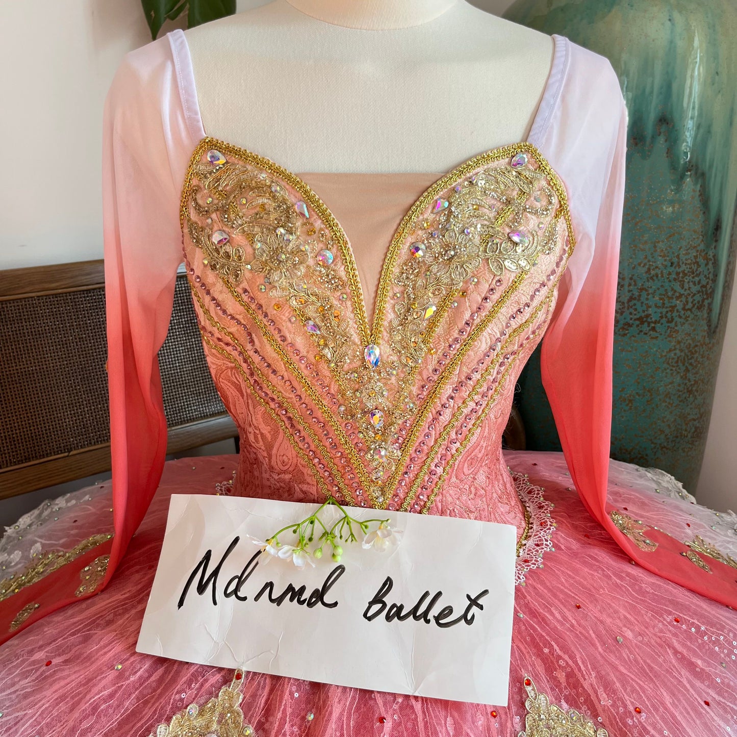 Long-Sleeve Professional Red Ombre Ballet Performance Dress with Gold Embellishments & Lace Trim - Perfect for Ballet Competitions-MDT1149