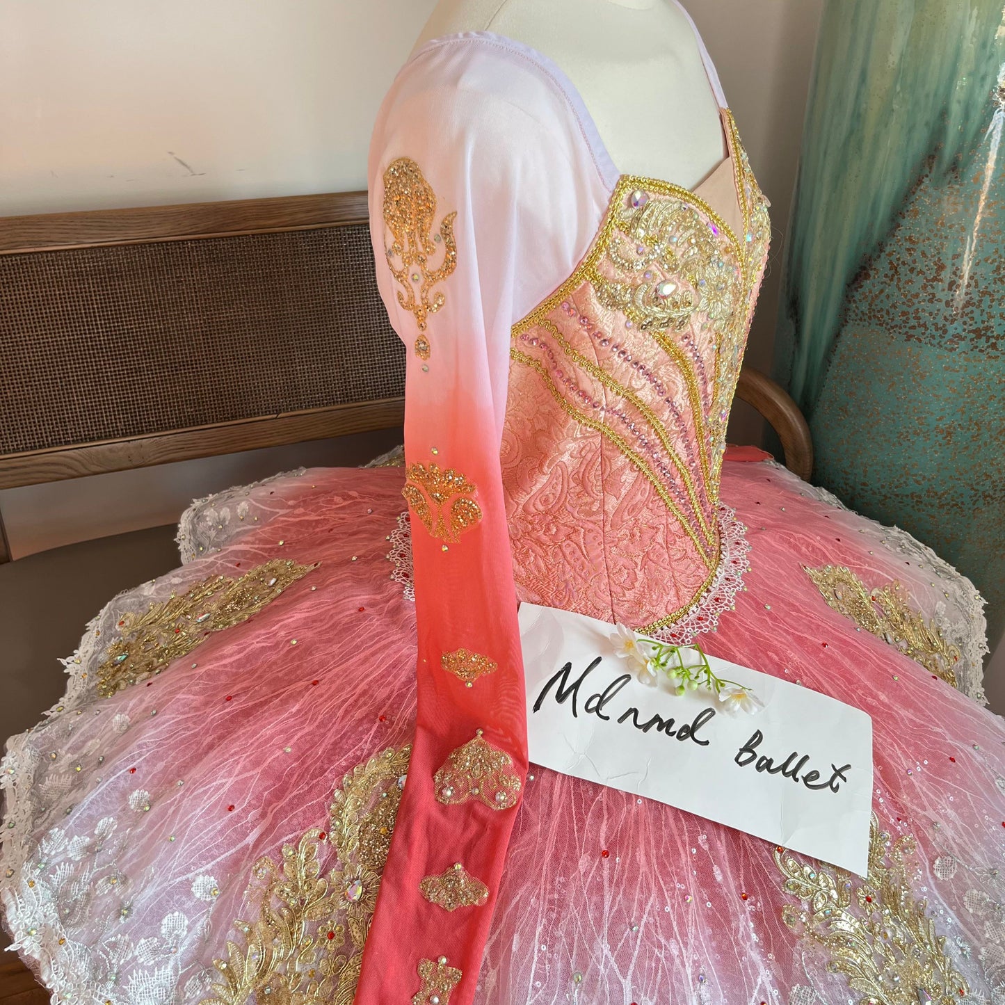 Long-Sleeve Professional Red Ombre Ballet Performance Dress with Gold Embellishments & Lace Trim - Perfect for Ballet Competitions-MDT1149