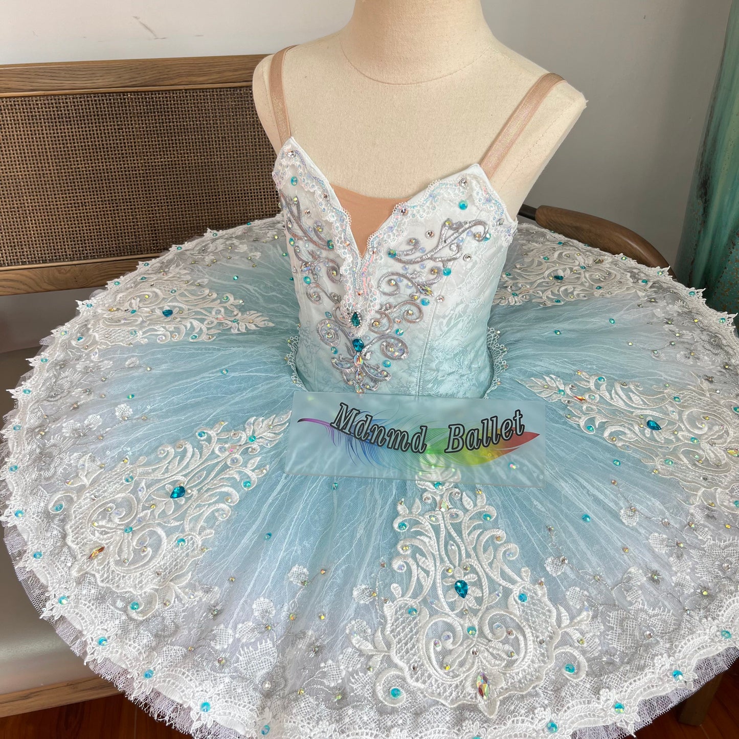 Professional ballet dress.Aqua blue Bluebird-themed ballet dress.Professional ballet dancers' ballet dress.-MDT0421