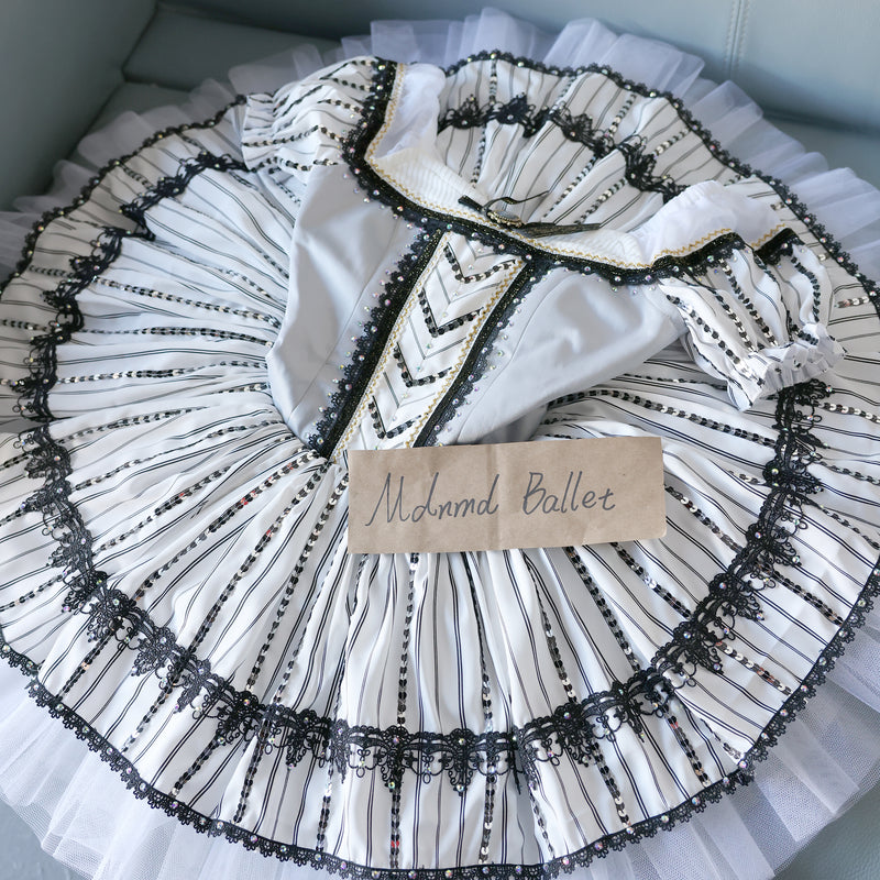 Classic Striped Ballet Tutu Dress for Girls 锟斤拷 Black & White Vintage Elegance - MDT0262