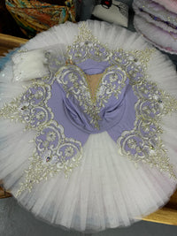 BT1702-1 - With hoop and hand-tacked tulle - Size 120 cm