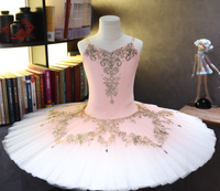 BT1881 - With hoop - Size 138 cm