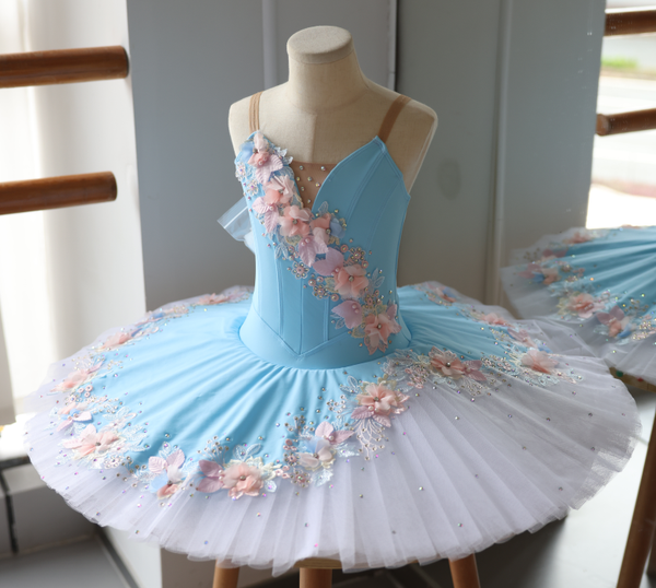 BT1894 - With hoop - Size 130 cm